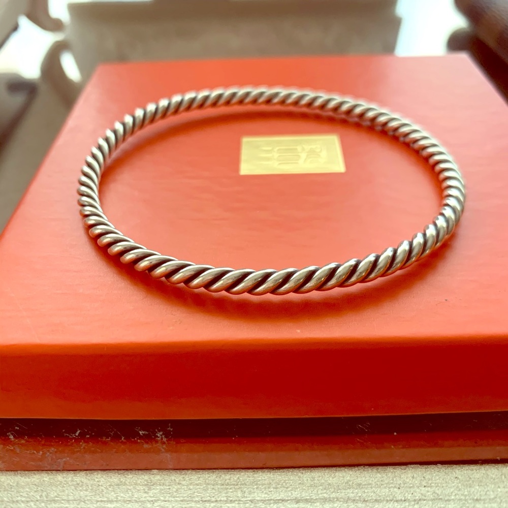 James Avery (Retired)  bangle